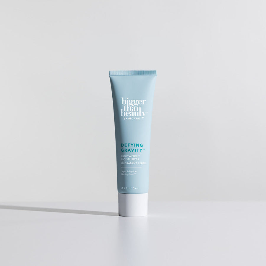Deluxe Defying Gravity Lightweight Moisturizer for Hydration
